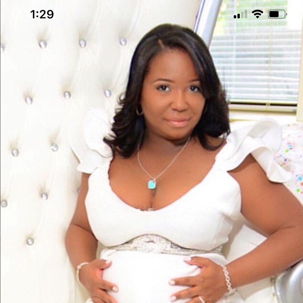 Meet your Posher, Monika